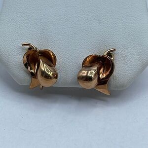 Vintage 1/20 th 12K G.F. Screw back earrings